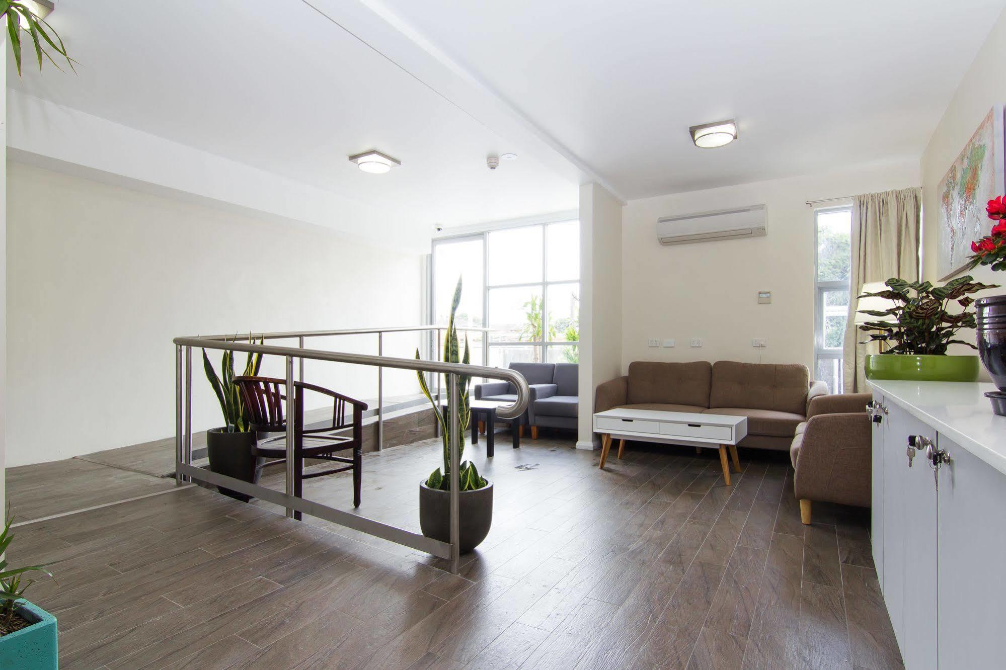 Shilla Lodge Burwood Exterior photo